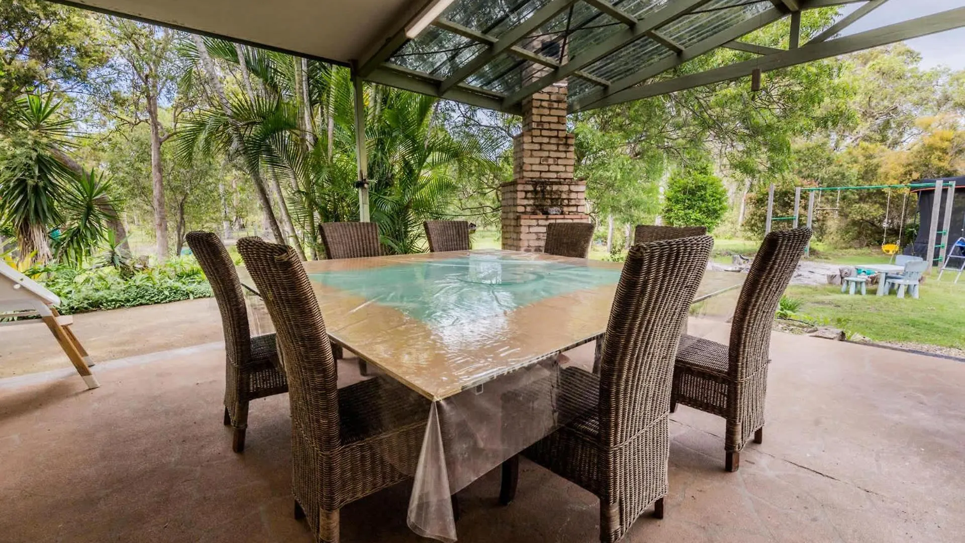 Green Dragon - Large Pet-Friendly Home With Pool & Beautiful Bushland In Agnes Water Holiday home