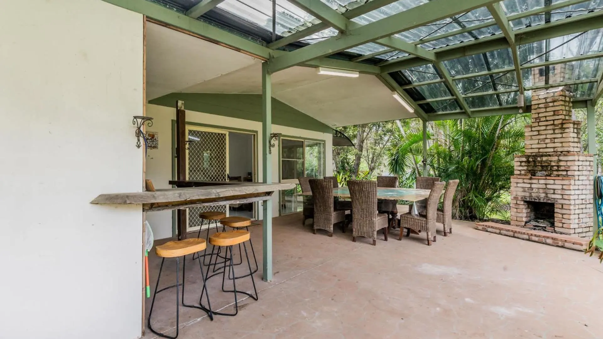 Holiday home Green Dragon - Large Pet-Friendly Home With Pool & Beautiful Bushland In Agnes Water Australia