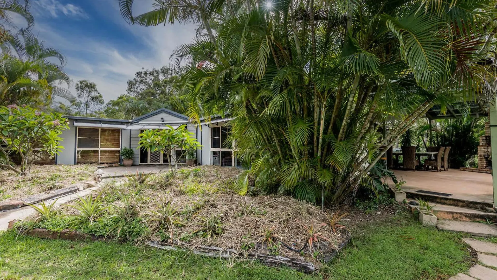 Green Dragon - Large Pet-Friendly Home With Pool & Beautiful Bushland In Agnes Water Holiday home