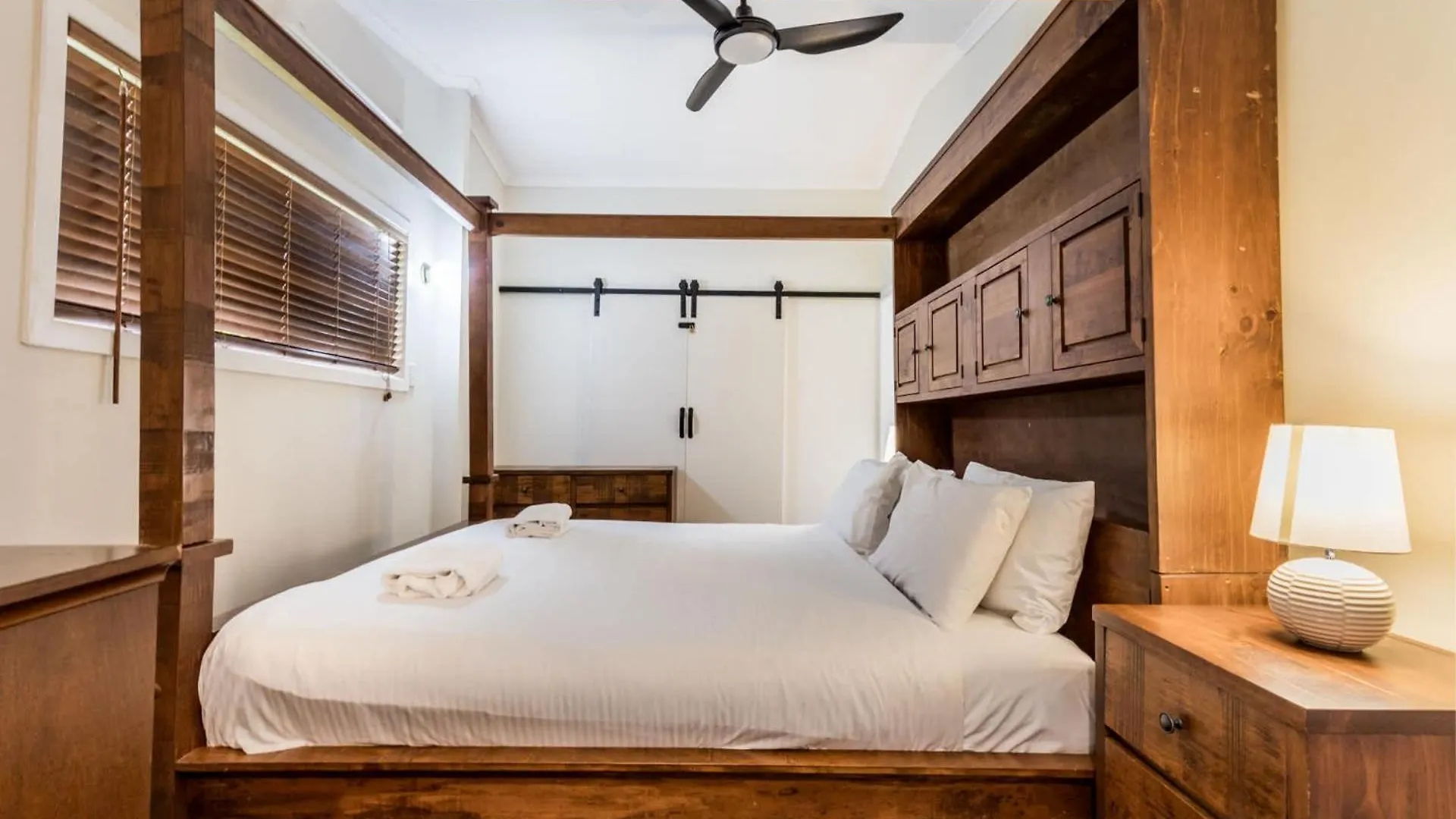 Green Dragon - Large Pet-Friendly Home With Pool & Beautiful Bushland In Agnes Water 0*,  Australia